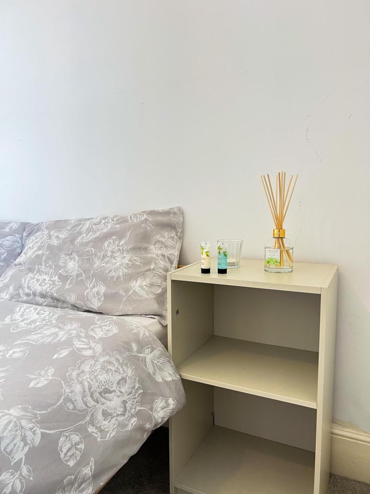 Welcome 2 Bedrooms Flat In Wimbledon Londýn Exteriér fotografie